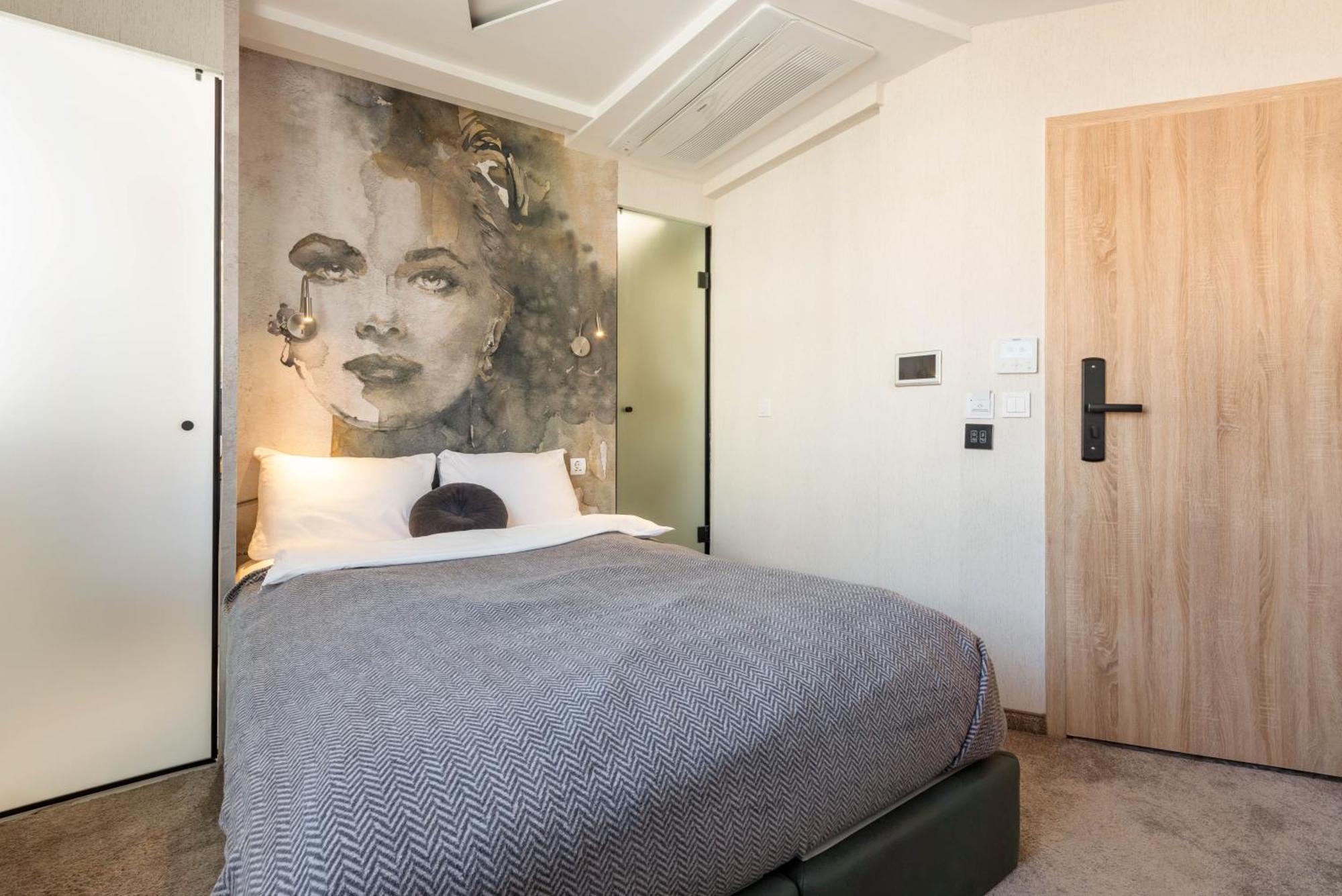 Aurora Hills Hotel Plovdiv Eksteriør bilde