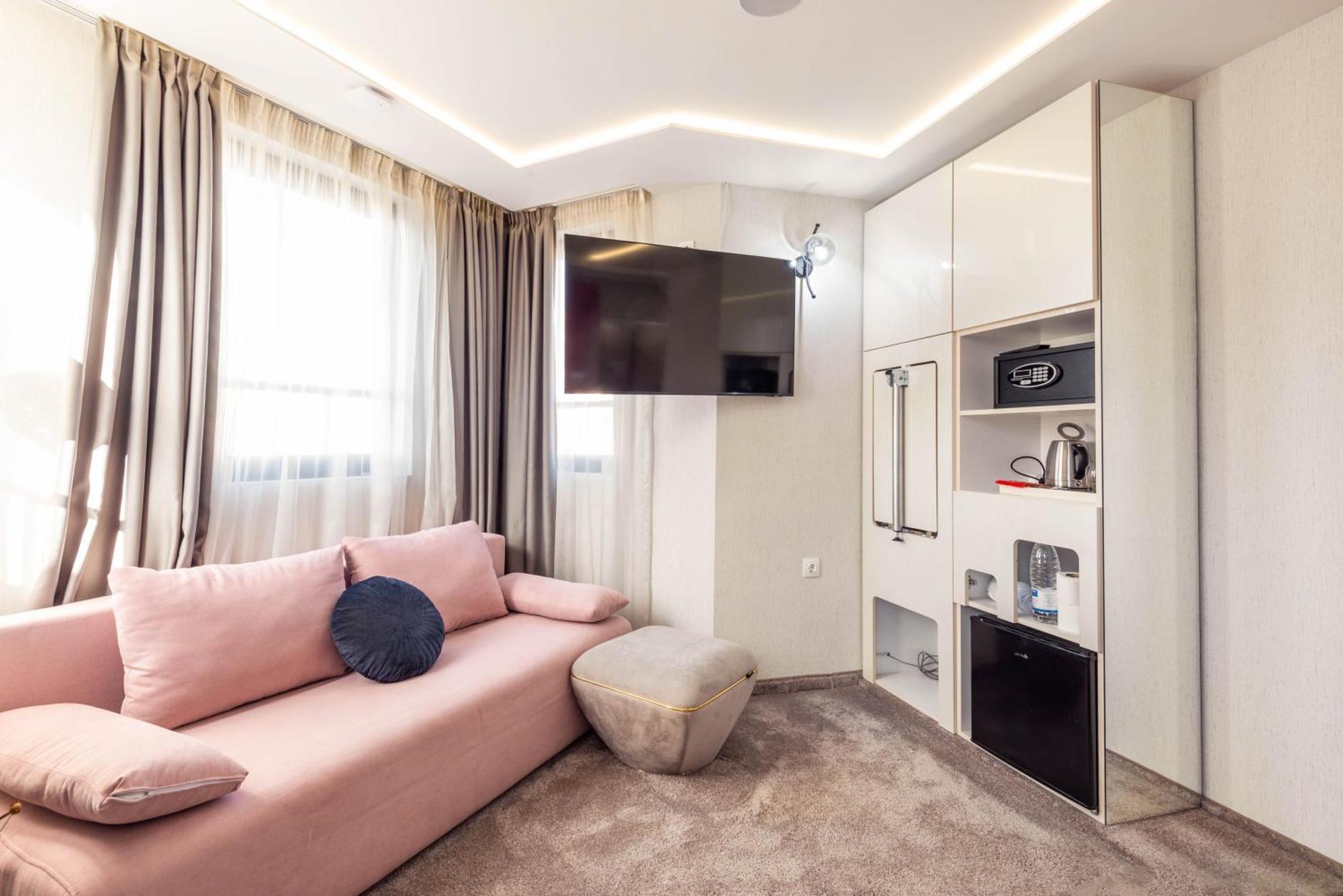 Aurora Hills Hotel Plovdiv Eksteriør bilde