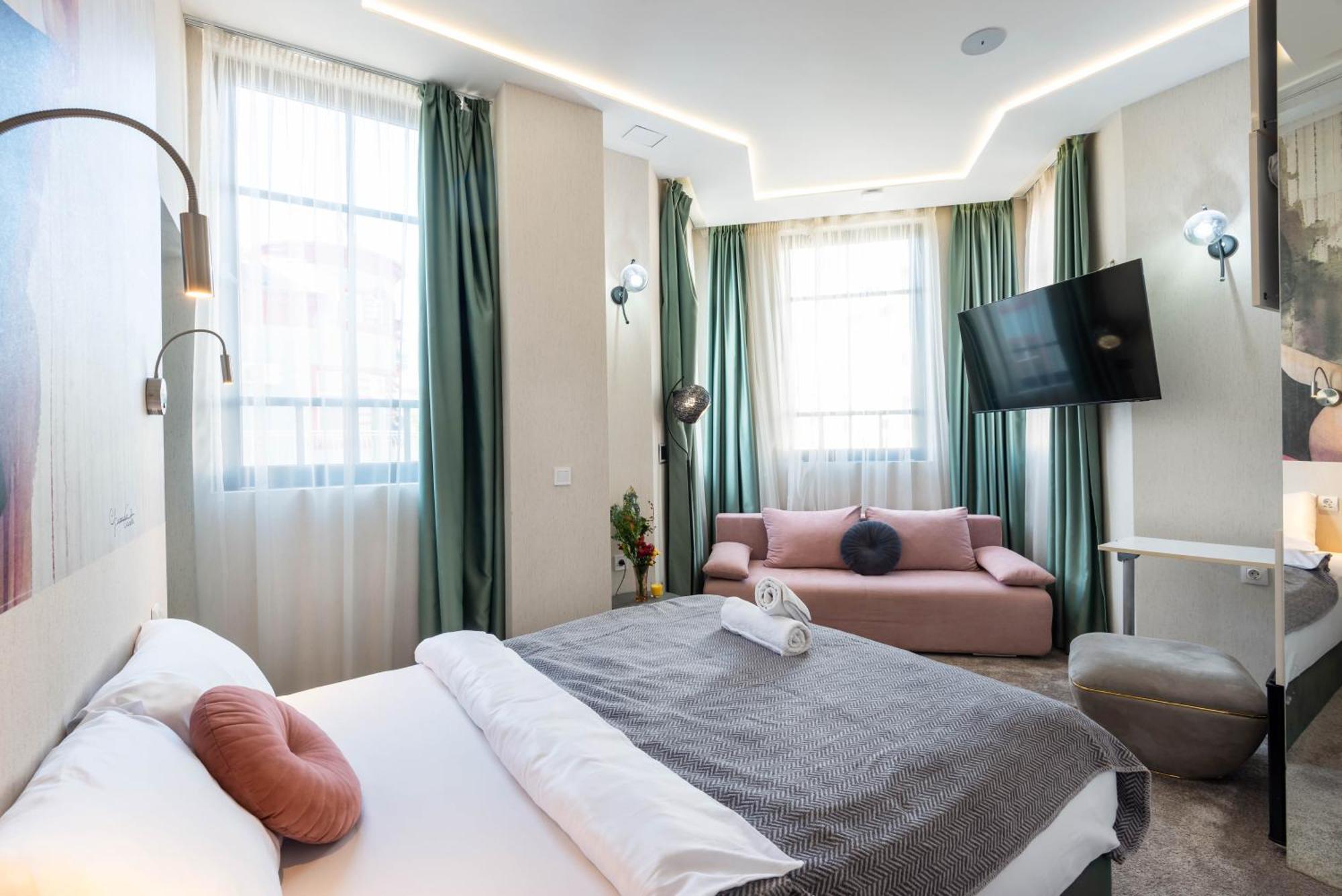 Aurora Hills Hotel Plovdiv Eksteriør bilde