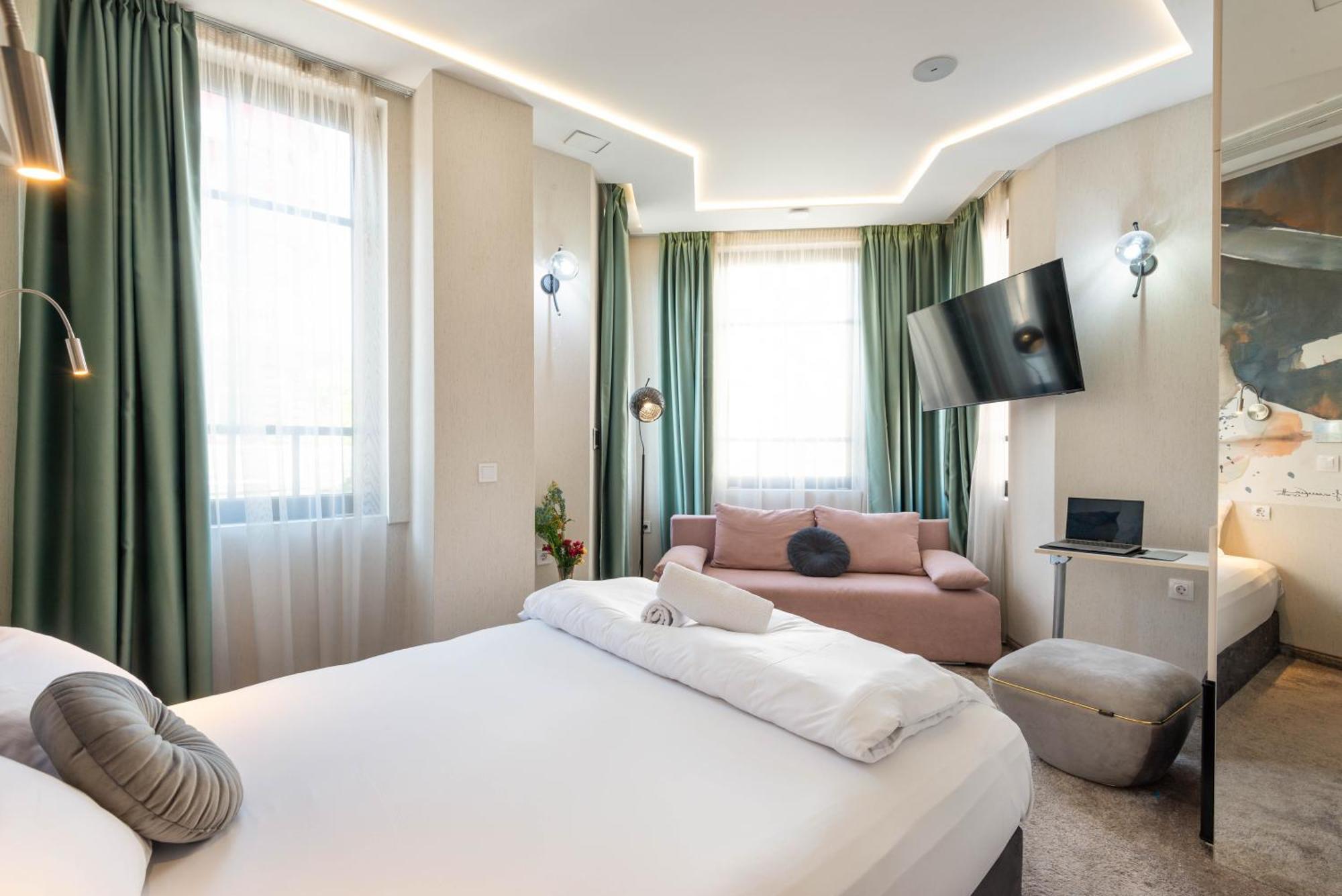 Aurora Hills Hotel Plovdiv Eksteriør bilde